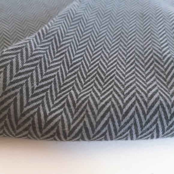 2 leggings to girls. - Picture 4 of 6